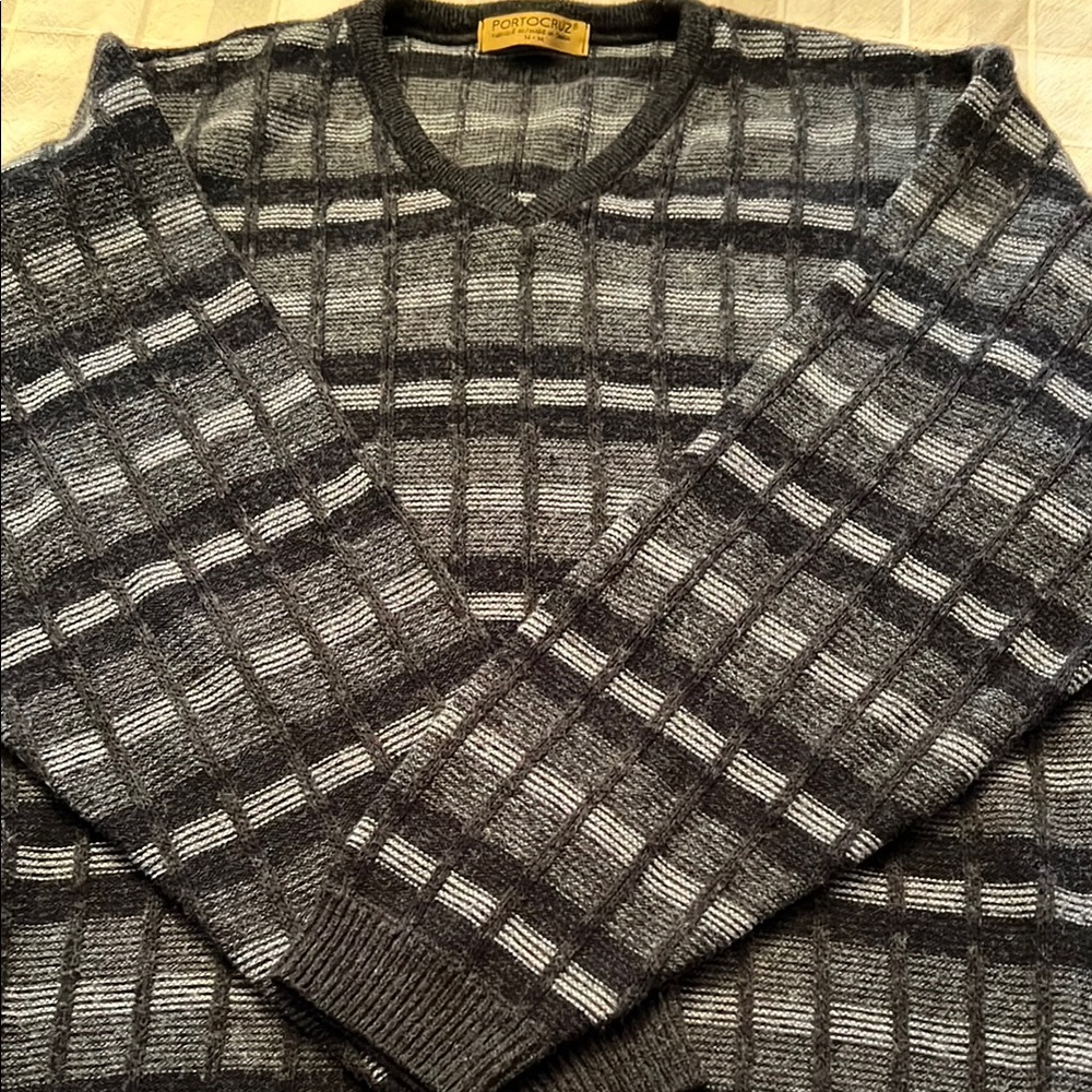 Gray Plaid Men's Sweater